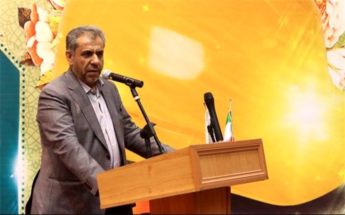 فرماندارری: قشر کارگر از داشتن حداقل ها در جامعه محروم است