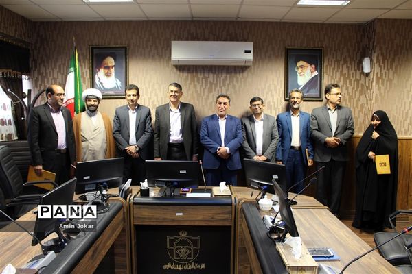 آیین تودیع ومعارفه رئیس اداره قرآن، عترت و نماز اداره کل آموزش و پرورش  استان فارس