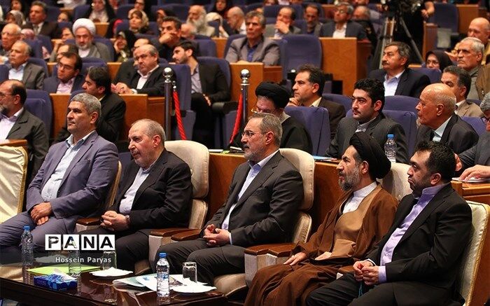 گلریزان ۲۱۱میلیارد تومانی خیران برای مدرسه‌سازی در مناطق سیل‌زده