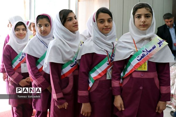 آیین اختتامیه سومین جشنواره سفیران سلامت دانش‌آموزی خوزستان