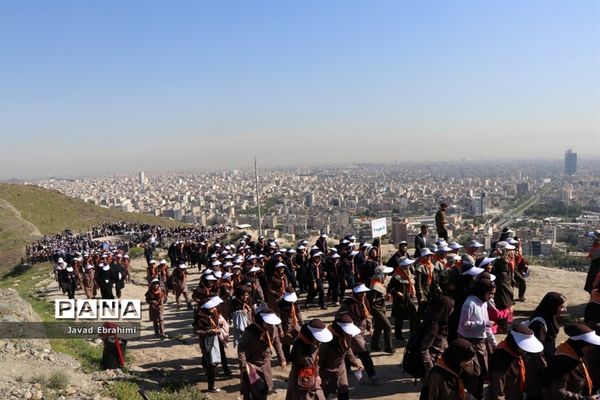 همایش بزرگ کوهپیمایی پیشتازان سازمان دانش‌آموزی خراسان رضوی-1