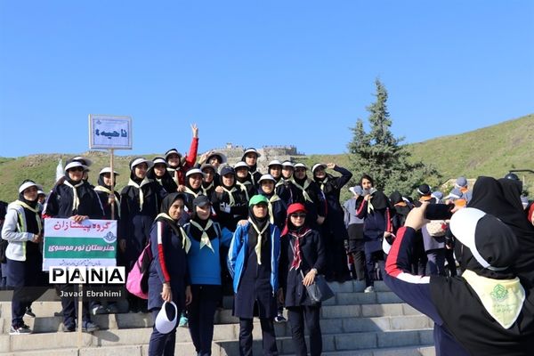 همایش بزرگ کوهپیمایی پیشتازان سازمان دانش‌آموزی خراسان رضوی-1