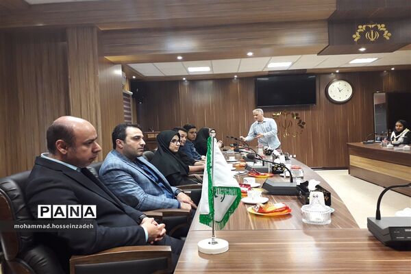 دیداراعضای تشکیلات سازمان دانش آموزی استان گیلان با اعضای شورای اسلامی شهررشت