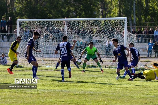 دیدار تیم‌های نود ارومیه و ملوان انزلی