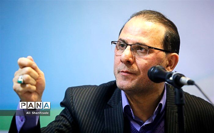 قائم‌مقام سازمان دانش‌آموزی بخش‌نامه نظارت بر امور اجرایی سرویس مدارس به استان‌ها را ابلاغ کرد