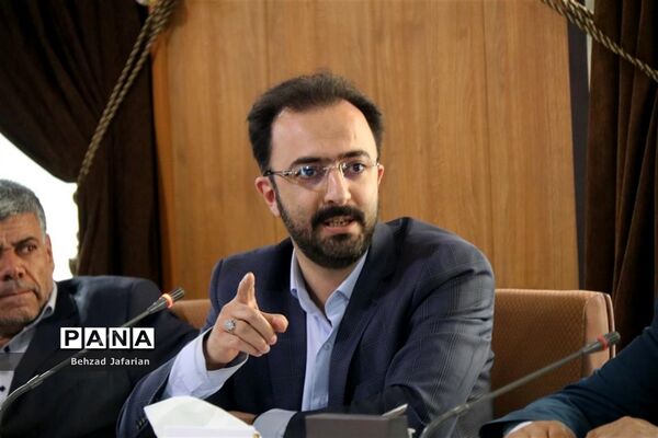 یکصد و سی و یکمین جلسه شورای آموزش و پرورش استان اصفهان