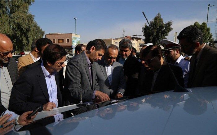 بازدید استاندار و شهردار قم از تقاطع خیابان امام (ره) و خیابان شهید کیوانفر