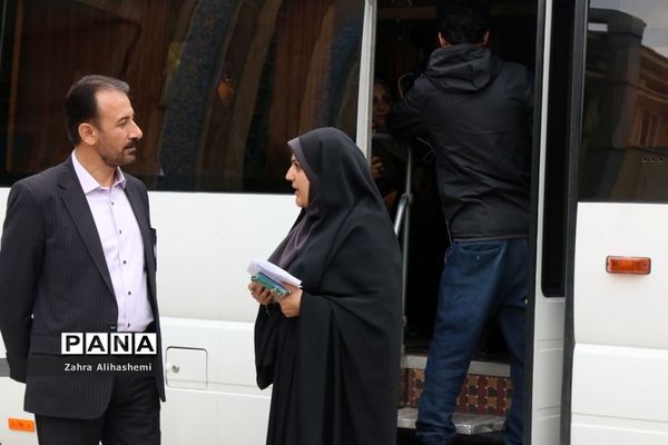 بدرقه اولین گروه مشاورین بالینی آموزش و پرورش شهر تهران به لرستان