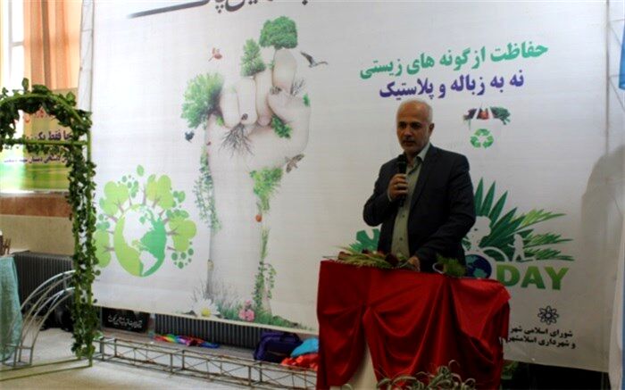 معاون فنی، عمرانی فرمانداراسلامشهر: ما با نابودی محیط زیست زندگی خود را به بلا تبدیل کردیم