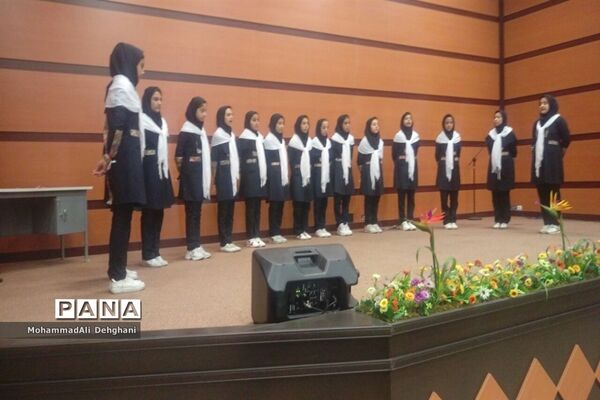مسابقات سرود دانش‌آموزی شهرستان بهارستان