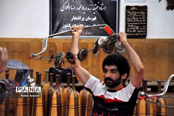 شب خاطره ها شهدای ورزش پهلوانی و زورخانه ای مالک اشتر