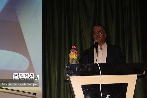 گردهمایی روسای شورای دانش‌آموزی ناحیه 2 کرمان