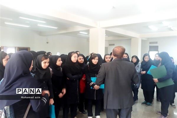 بازدید دانش‌آموزان پیشتاز از شعب تامین اجتماعی