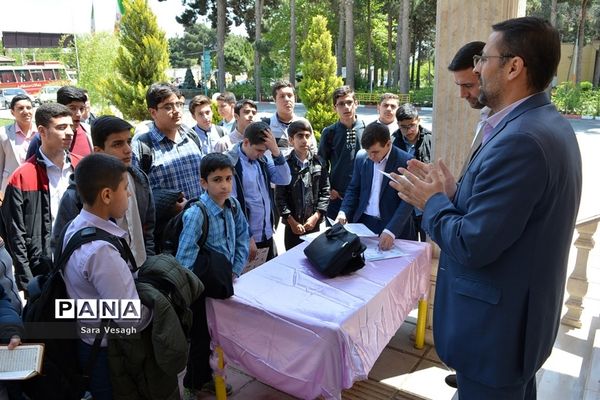 روز دوم از مسابقات استانی قرآن، عترت و نماز