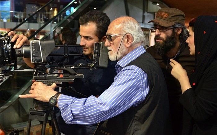 خارج از کادر با حسین ملکی به آی فیلم می آید