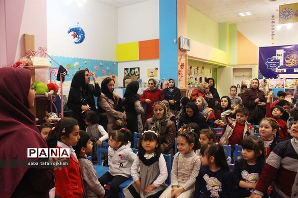 کارگاه گسترش فضای هفته سلامت  و بهداشت فردی در کتاب کودکان و نوجوانان