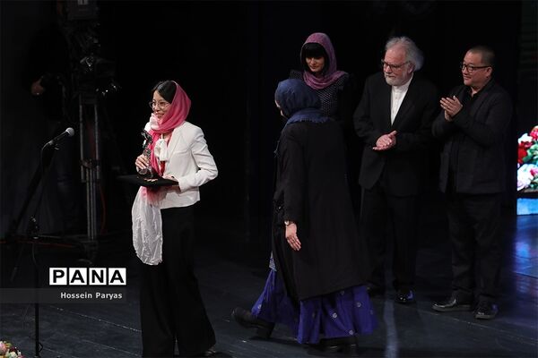 اختتامیه سی و هفتمین جشنواره جهانی فیلم فجر