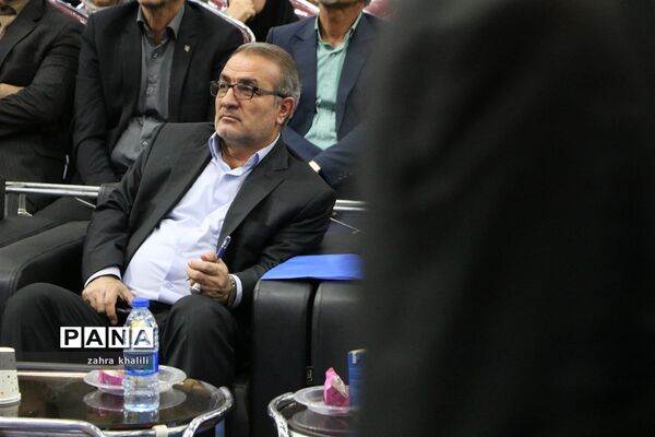 چرخ عظیم رونق ایران در دستان کارگران زحمتکش