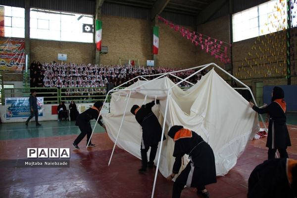 همایش پیشتازان تمام تشکیلاتی سازمان دانش‌آموزی در فریمان