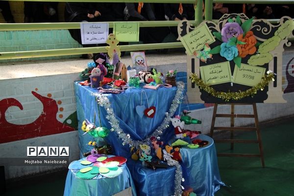 همایش پیشتازان تمام تشکیلاتی سازمان دانش‌آموزی در فریمان