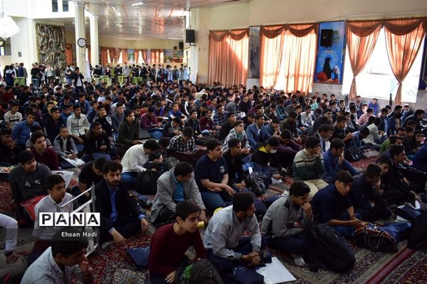 رشته های انفرادی مسابقات فرهنگی و هنری دانش‌آموزان پسر خراسان رضوی