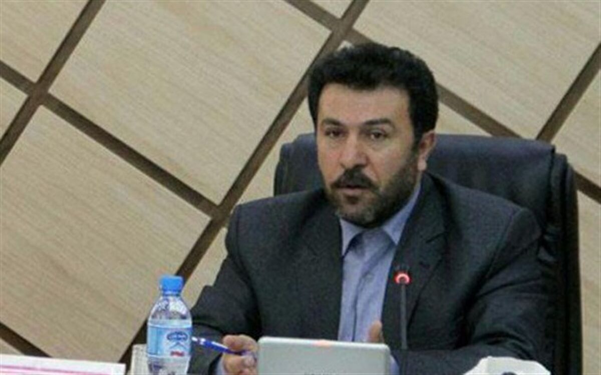 مدیرکل امور اقتصادی استان سمنان: حمایت همه جانبه از صنعتگران ادامه یابد