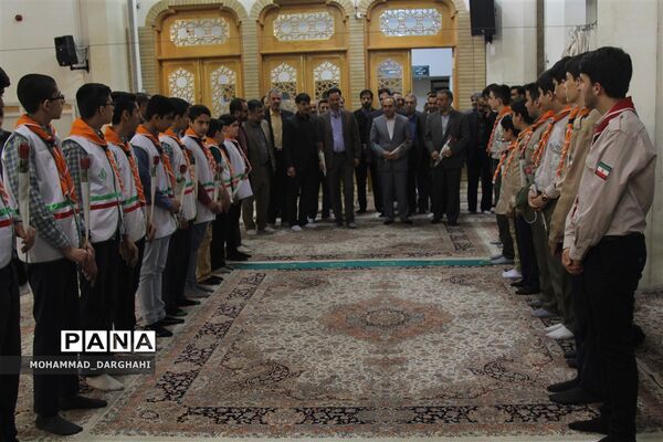 دیدار معلمان برتر استان با آیت الله سعیدی
