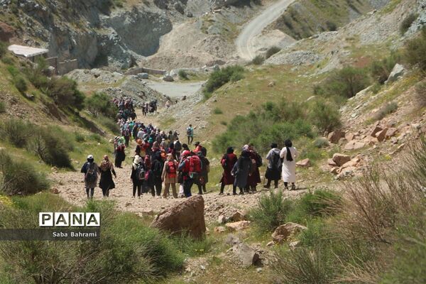 حضور شهروندان شهرقدس در مراسم کوهپیمایی خانوادگی