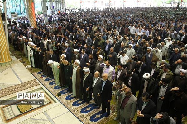 نماز جمعه تهران با سخنرانی پیش‌ از خطبه وزیر آموزش و پرورش