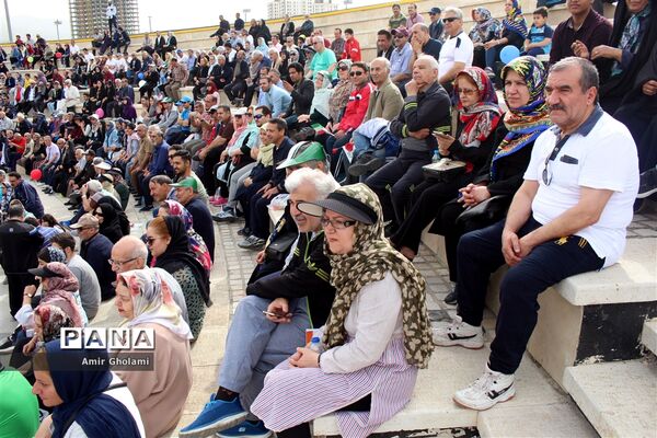 همایش پیاده‌روی بازنشستگان شهرداری تهران