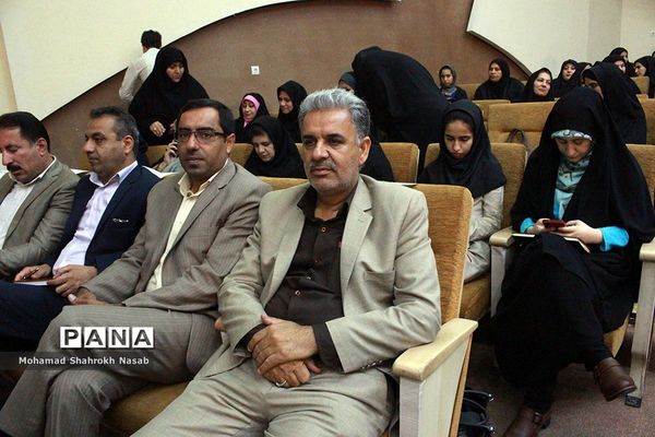 آیین سی و پنجمین یادواره استانی بزرگداشت مقام معلم در اهواز