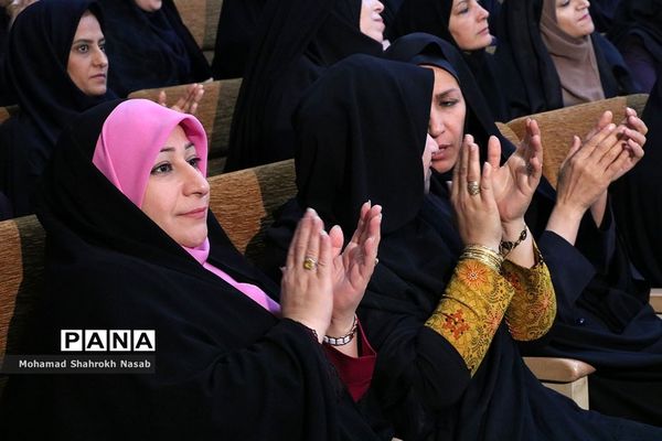 آیین سی و پنجمین یادواره استانی بزرگداشت مقام معلم در اهواز