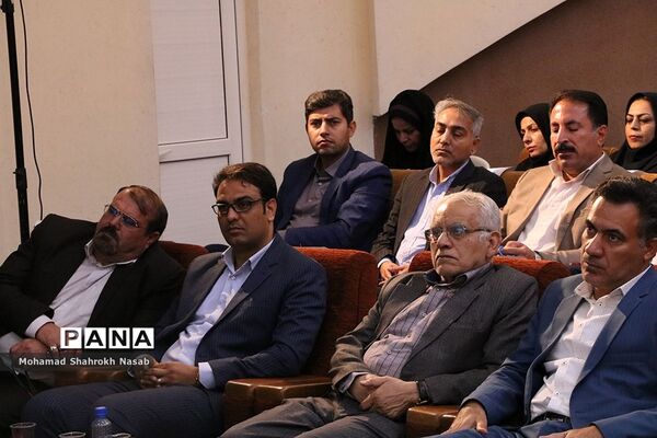آیین سی و پنجمین یادواره استانی بزرگداشت مقام معلم در اهواز