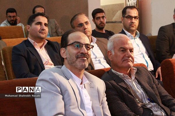 آیین سی و پنجمین یادواره استانی بزرگداشت مقام معلم در اهواز