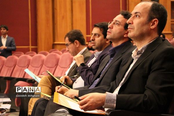 هشتمین جشنواره کُرال فرهنگیان فارس