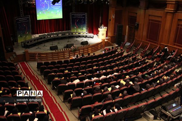 هشتمین جشنواره کُرال فرهنگیان فارس