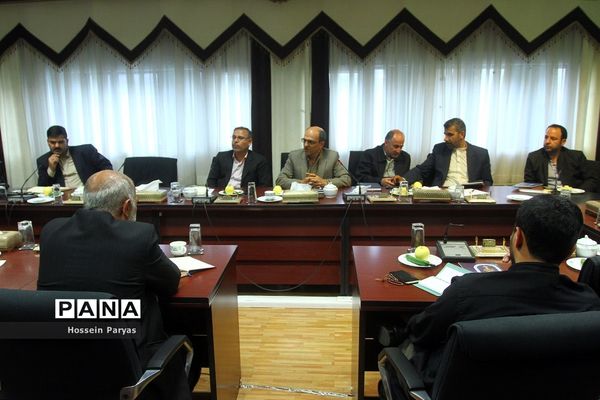 جلسه هم‌اندیشی برگزاری بیست و هفتمین نمایشگاه بین المللی قرآن کریم