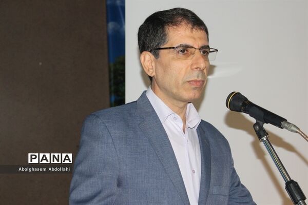 تقدیر از معلمان  برتر استانی و منطقه‌ای  آموزش و پرورش استان بوشهر-1