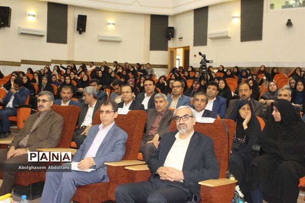 تقدیر از معلمان  برتر استانی و منطقه‌ای  آموزش و پرورش استان بوشهر-1