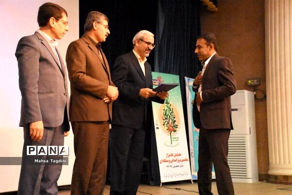 تقدیر از معلمان برتر استانی و منطقه ای آموزش و پرورش استان بوشهر-3