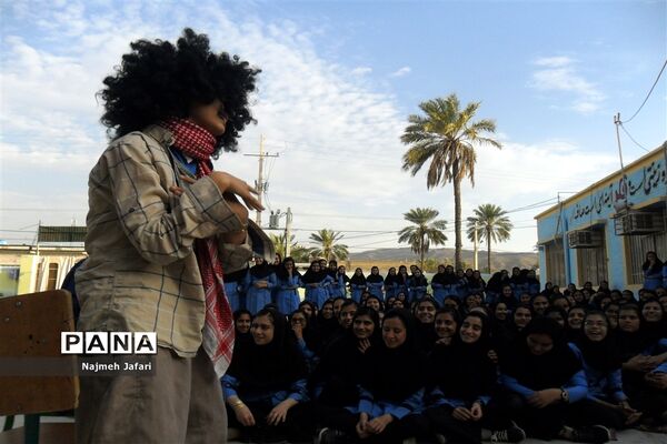 برگزاری مراسم  تجلیل از مقام معلم درمدارس زرین دشت