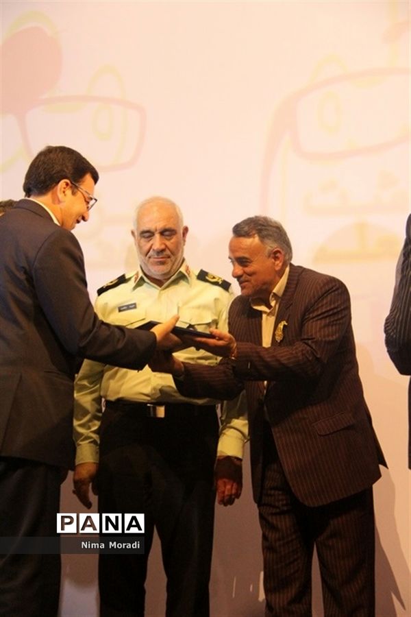 دومین جشنواره  معلمان ماندگار درسالن گلشن خراسان شمالی