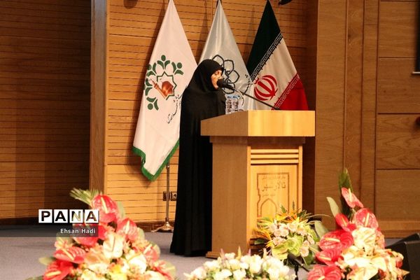 آیین تجلیل از معلمان منتخب شهرستان مشهد