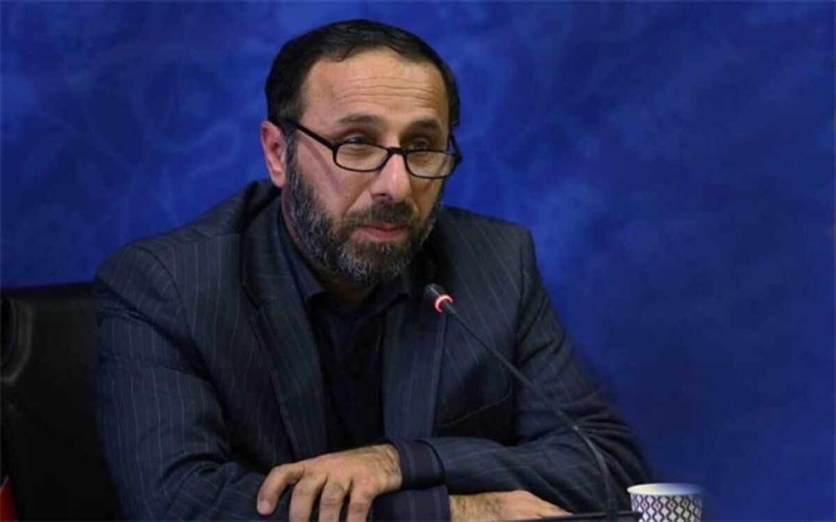 نام گذاری روز معلم در سالروز شهادت شهید مطهری نشانه عظمت جایگاه معلم است