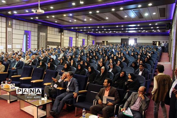جشن سپاس معلم درسالن قلم چی شهرستان بیرجند