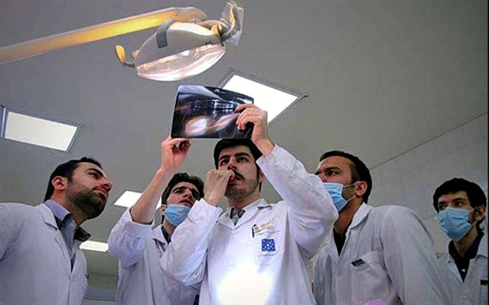 اعزام دائم دانشجویان علوم پزشکی به خارج متوقف شد