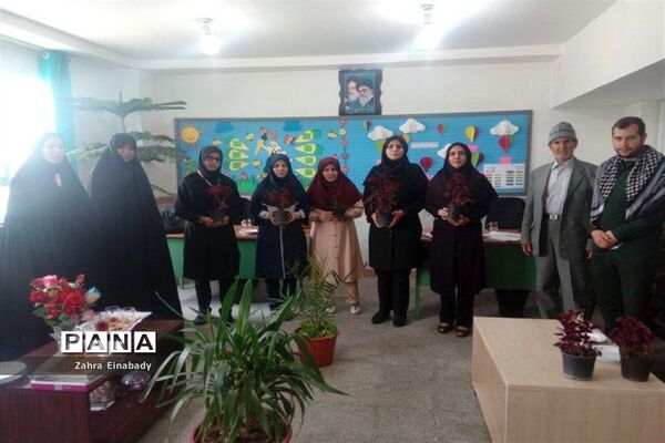 مراسم تجلیل سبز پوشان شهرستان ملارد از مقام شامخ معلم