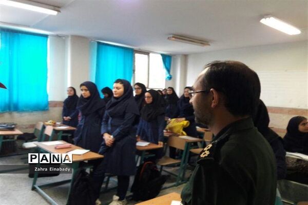 مراسم تجلیل سبز پوشان شهرستان ملارد از مقام شامخ معلم