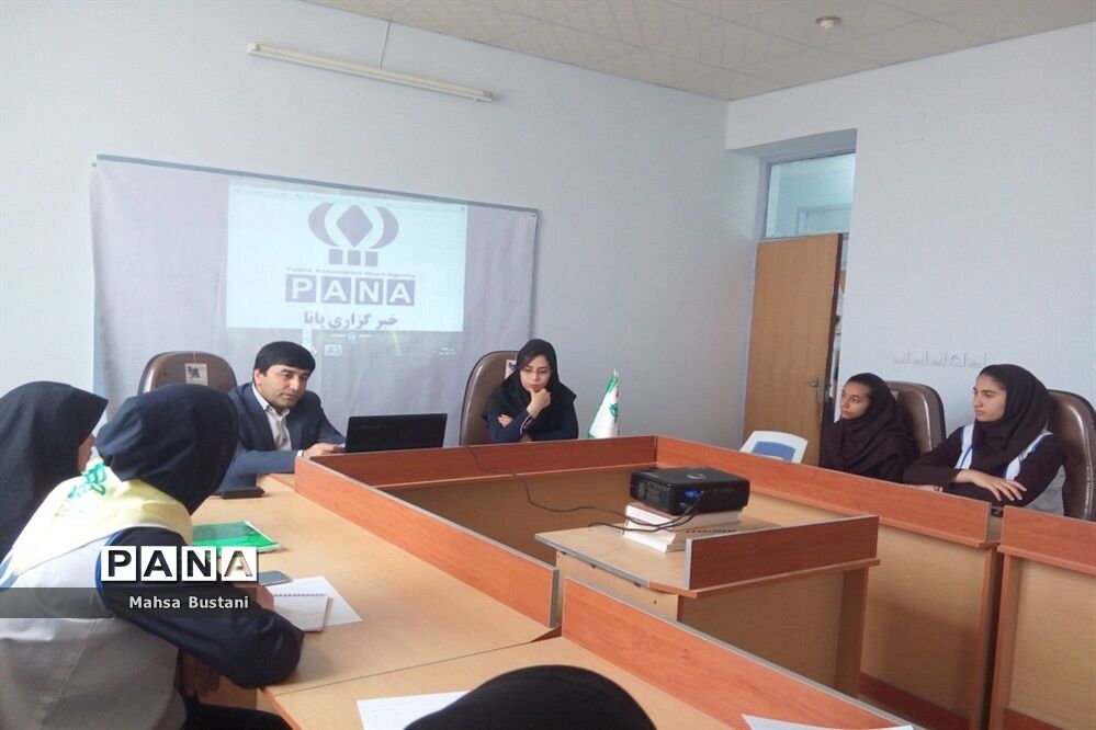 دوره آموزش خبرنگاری در دشتستان