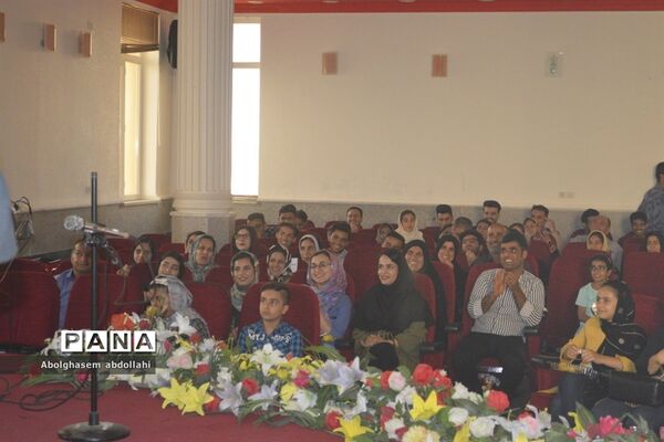 جشن فارغ التحصیلی  دانشجویان رشته شیمی دانشگاه خلیج فارس